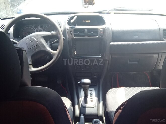 Mitsubishi Pajero io 2001, 246,000 km - 2.0 l - Bakı
