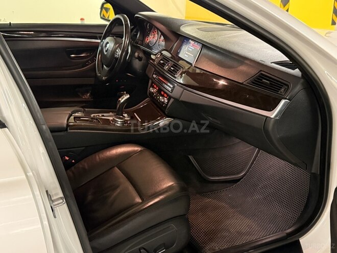BMW 528 2016, 268,000 km - 2.0 l - Gəncə