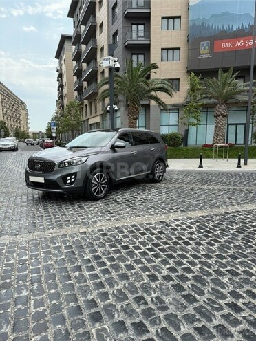 Kia Sorento-4