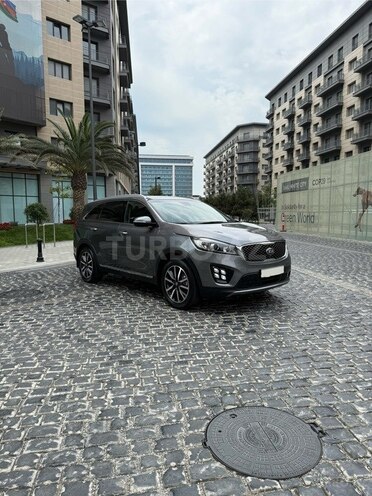 Kia Sorento-5