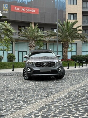 Kia Sorento-1