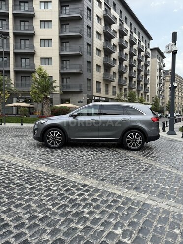 Kia Sorento-6
