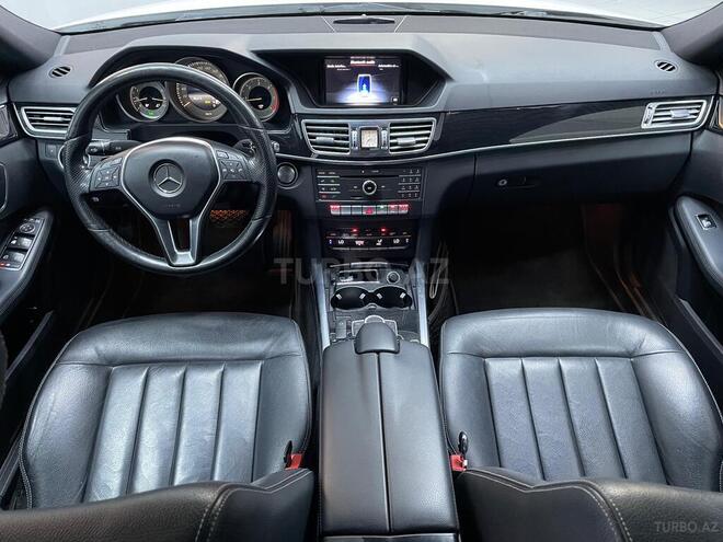 Mercedes E 220 d 2015, 225,245 km - 2.1 l - Sumqayıt
