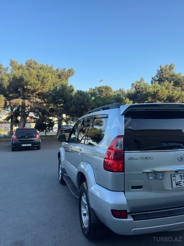 Toyota Land Cruiser Prado-5
