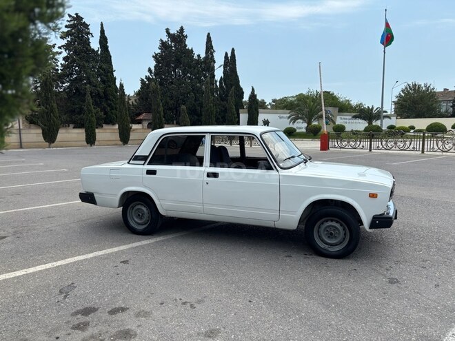 LADA (VAZ) 2107 2009, 330,000 km - 1.6 l - Bakı