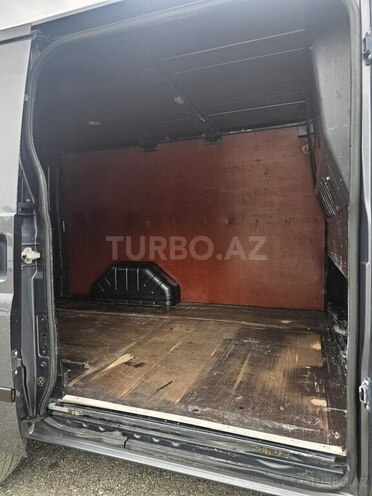 Ford Transit-18
