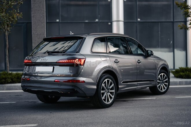 Audi Q7 2023, 17,000 km - 2.0 l - Bakı