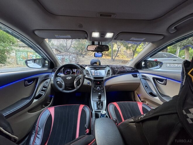 Hyundai Elantra 2014, 220,000 km - 1.8 л - Bakı