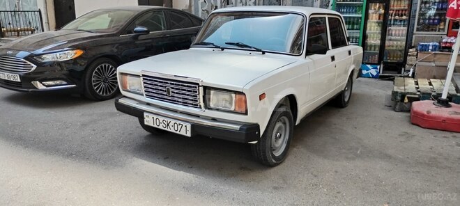 LADA (VAZ) 2107 2006, 380,000 km - 1.6 л - Bakı