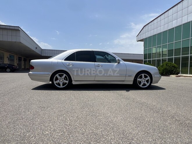 Mercedes E 270 2000, 527,400 km - 2.7 l - İmişli