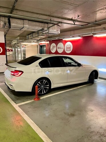 BMW 330e 2017, 127,000 km - 2.0 л - Bakı