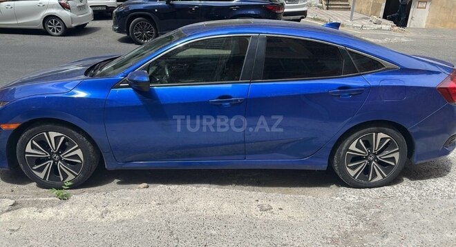 Honda Civic 2018, 82,000 km - 1.5 l - Bakı