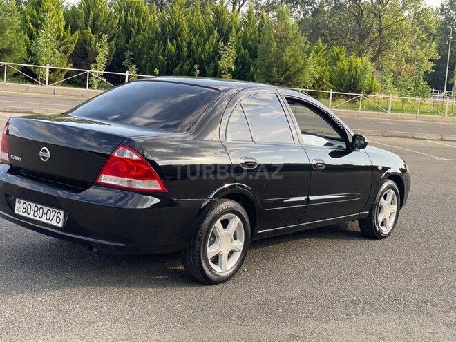 Nissan Sunny-5