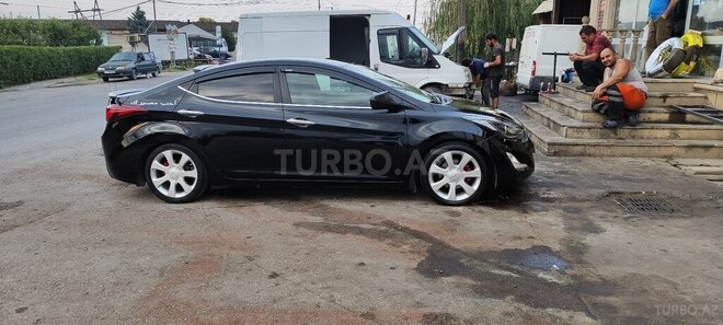 Hyundai Elantra 2012, 174,741 km - 1.8 l - Xaçmaz