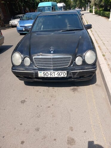 Mercedes E 220 d 2001, 420,000 km - 2.2 l - Gəncə