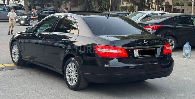 Mercedes E 220 d 2009, 230,000 km - 2.1 l - Bakı