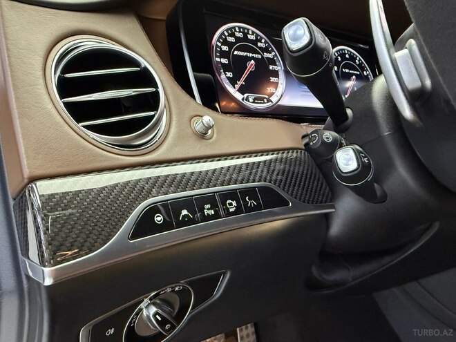 Mercedes S 63 AMG-10