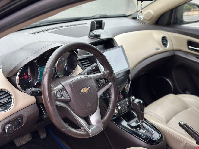 Chevrolet Cruze-3