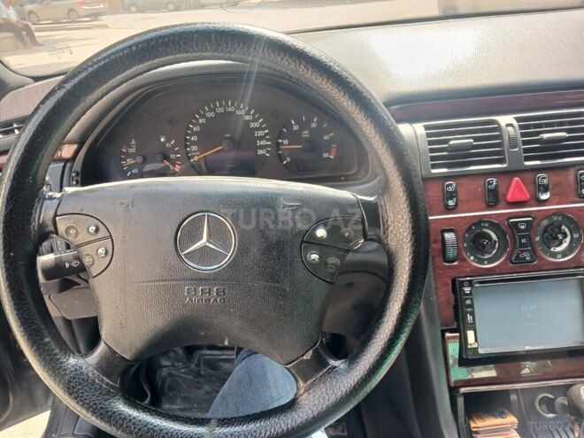 Mercedes E 220 d 2001, 420,000 km - 2.2 l - Gəncə