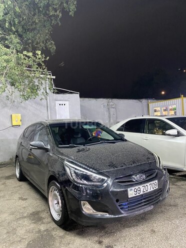 Hyundai Accent 2013, 240,000 km - 1.6 l - Bakı