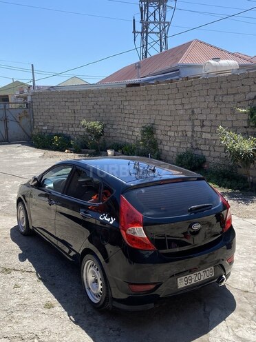 Hyundai Accent 2013, 240,000 km - 1.6 l - Bakı