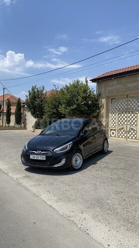 Hyundai Accent 2013, 240,000 km - 1.6 l - Bakı