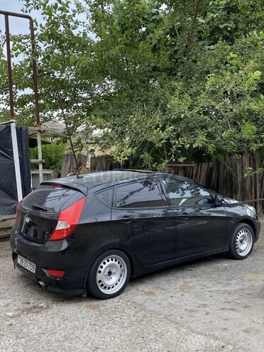 Hyundai Accent 2013, 240,000 km - 1.6 l - Bakı