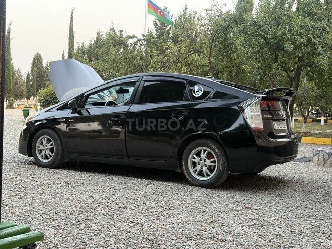 Toyota Prius 2010, 200,000 km - 1.8 л - Gəncə