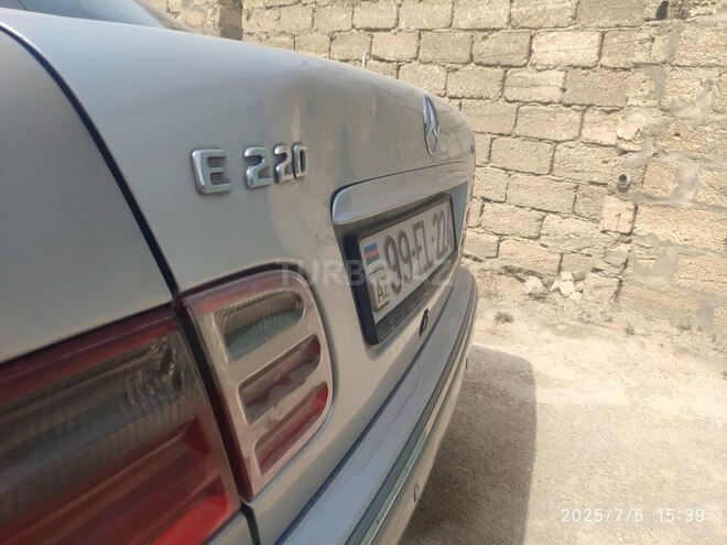 Mercedes E 220 d 2000, 830,000 km - 2.2 л - Bakı