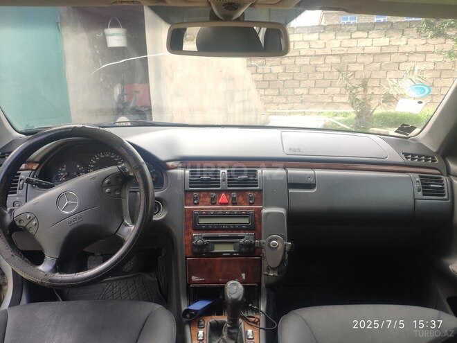 Mercedes E 220 d 2000, 830,000 km - 2.2 л - Bakı