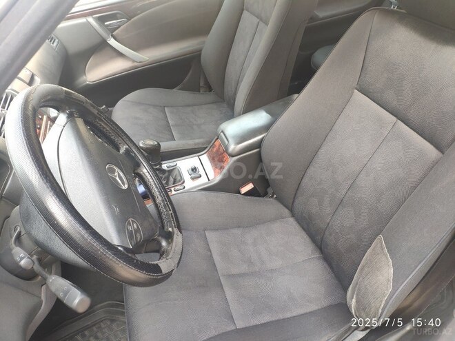 Mercedes E 220 d 2000, 830,000 km - 2.2 л - Bakı