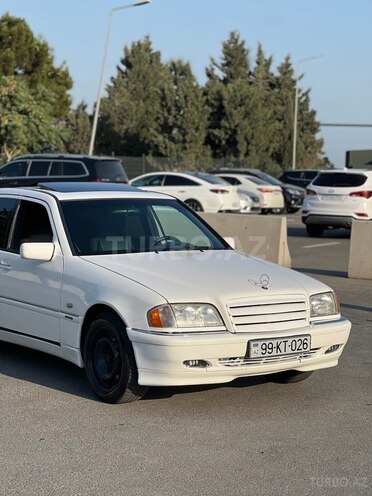 Mercedes C 240-8