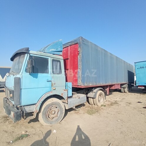 MAZ 54323 1989, 400,000 km - 14.0 l - Bakı