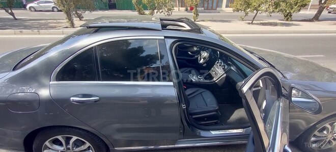 Mercedes C 300 2016, 193,000 km - 2.0 л - Bakı
