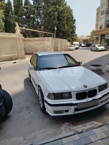 BMW 320 1994, 440,000 km - 2.0 л - Bakı