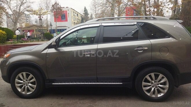 Kia Sorento 2012, 133,000 km - 2.0 l - Göyçay
