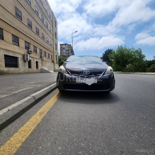 Toyota Prius V 2013, 341,000 km - 1.8 l - Bakı