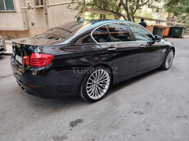 BMW 528-12