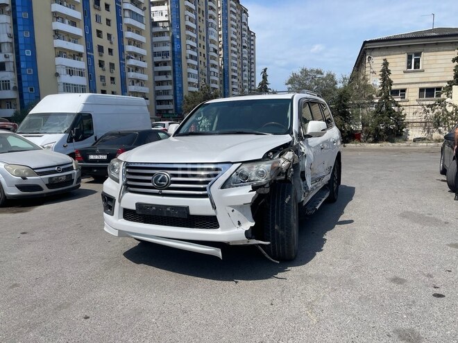 Lexus LX 570 2011, 184,245 km - 5.7 л - Bakı