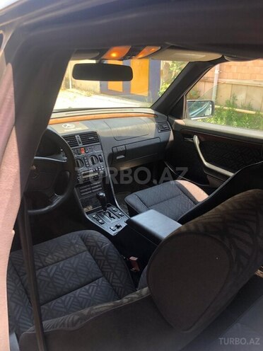 Mercedes C 220 d 1994, 222,200 km - 2.2 л - Bakı