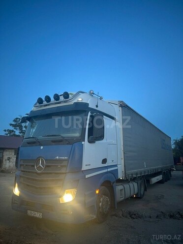 Mercedes Actros 1844 2013, 718,000 km - 4.5 l - Bakı