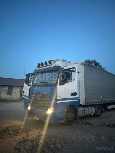 Mercedes Actros 1844 2013, 718,000 km - 4.5 l - Bakı