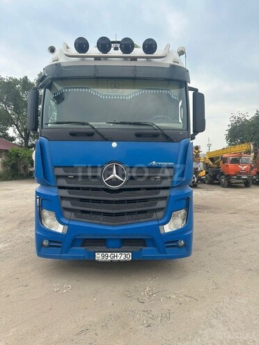 Mercedes Actros 1844 2013, 718,000 km - 4.5 l - Bakı