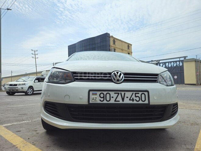 Volkswagen Polo 2015, 166,000 km - 1.6 л - Bakı