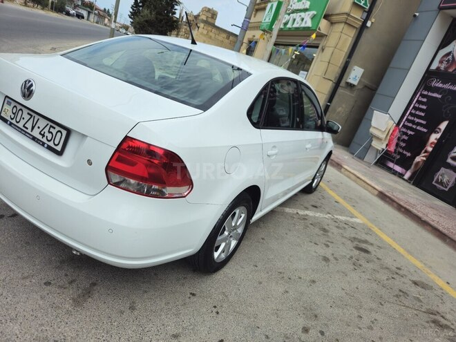 Volkswagen Polo 2015, 166,000 km - 1.6 л - Bakı