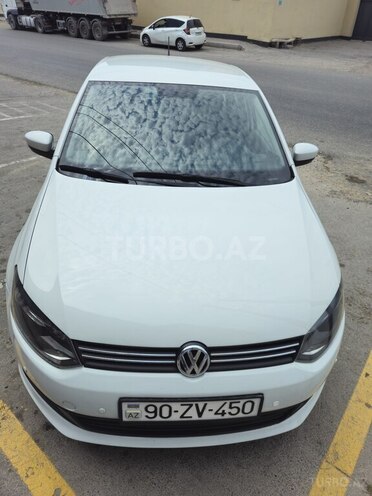 Volkswagen Polo 2015, 166,000 km - 1.6 л - Bakı