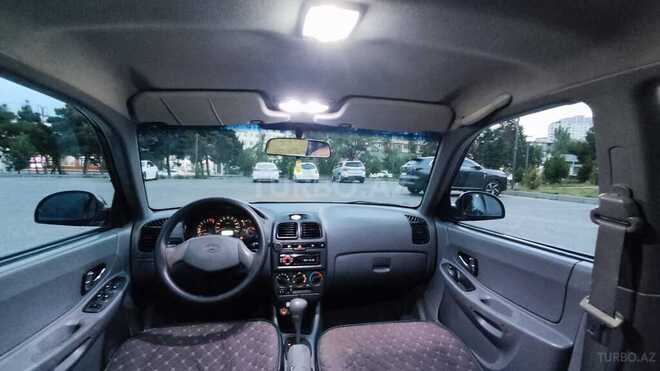 Hyundai Accent 2005, 315,000 km - 1.6 l - Bakı