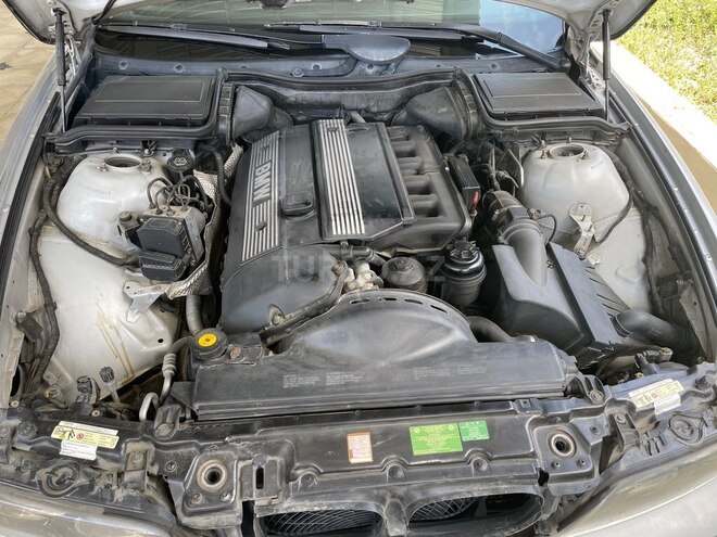 BMW 525 2002, 308,000 km - 2.5 l - Mingəçevir