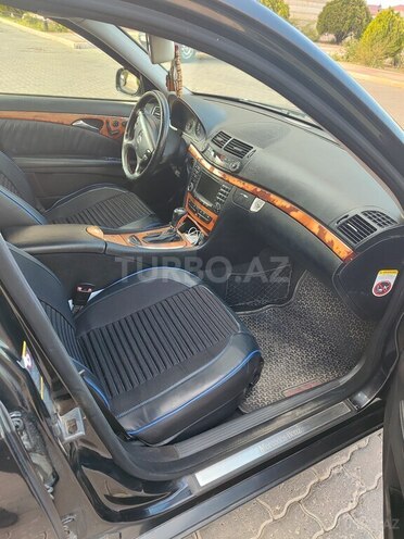Mercedes E 240 2007, 465,000 km - 0.3 l - Naxçıvan