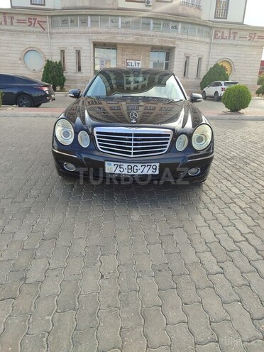 Mercedes E 240 2007, 465,000 km - 0.3 l - Naxçıvan